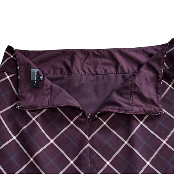 The Limited Size 8 Purple Plaid Pencil Skirt | Work to Weekend - Picture 3 of 4